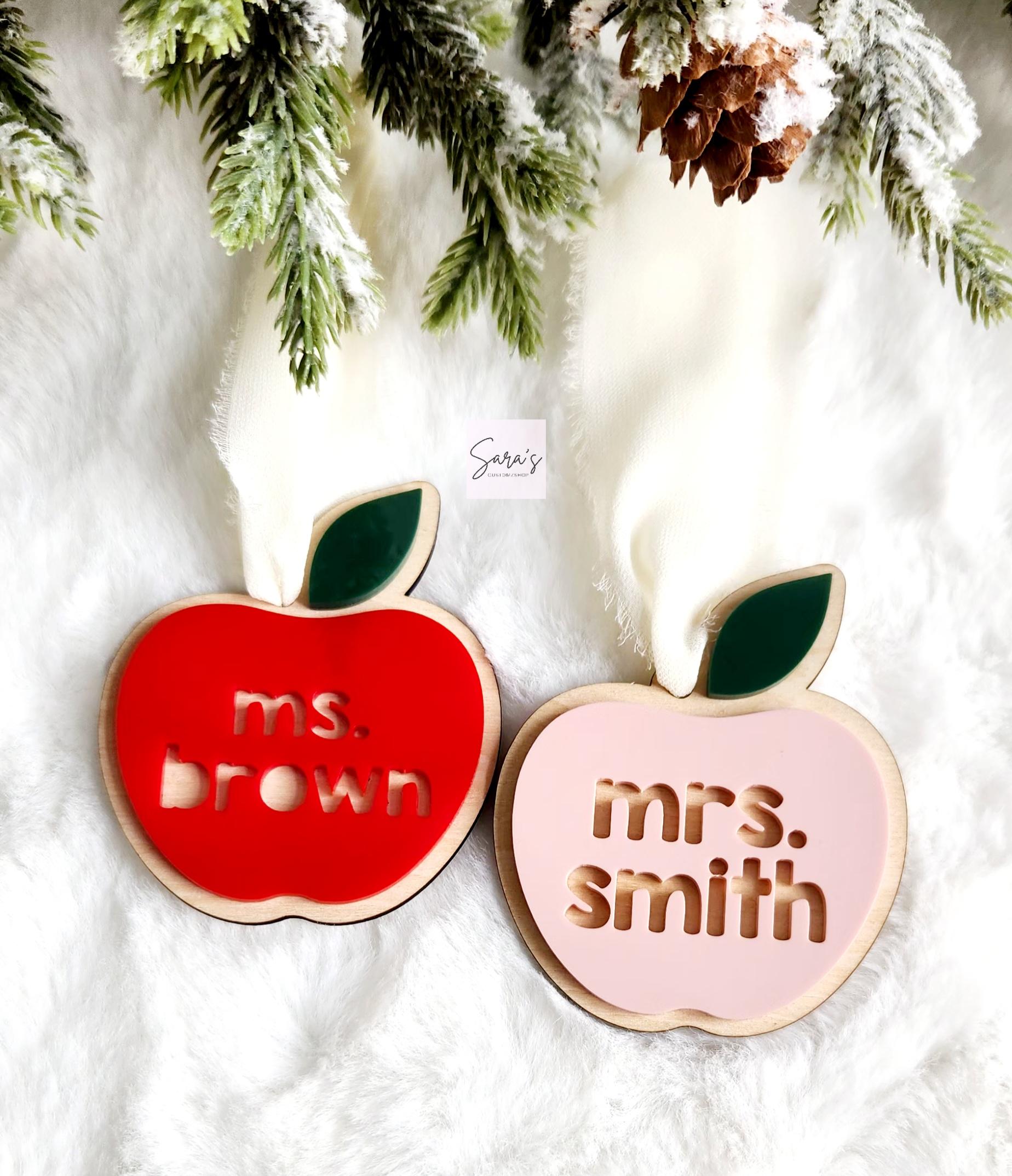 Personalized teacher apple ornament, Christmas ornament gift for best teacher, apple tag teacher gift, end of school year teacher gift