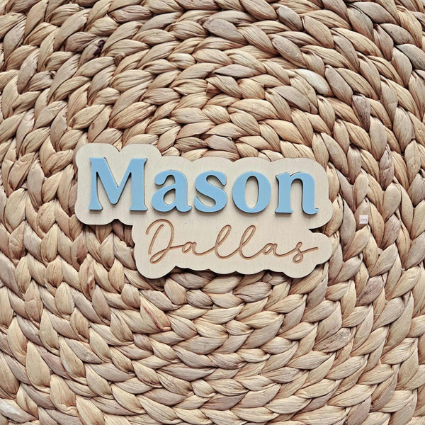 Wooden Name Birth Announcement sign, Newborn Baby round Name plate, Hospital Newborn Photo Prop Sign, Personalized custom Baby Shower Gift