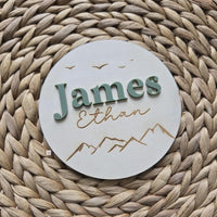 Wooden Mountain Name Birth Announcement sign, Newborn Baby round Name plate, Hospital Newborn Photo Prop Sign, Personalized Baby Shower Gift