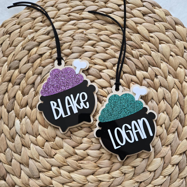 Halloween Basket Tag, Personalized Gift Tag for Trick or Treat Bags, Boo Basket Tag, Customized Halloween Favor Bag, Cauldron Boo Basket Tag
