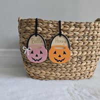 Halloween Basket Tag, Personalized Gift Tag for Trick or Treat Bags, Boo Basket Tag, Customized Halloween Favor Bag, Halloween Pumpkin Tag