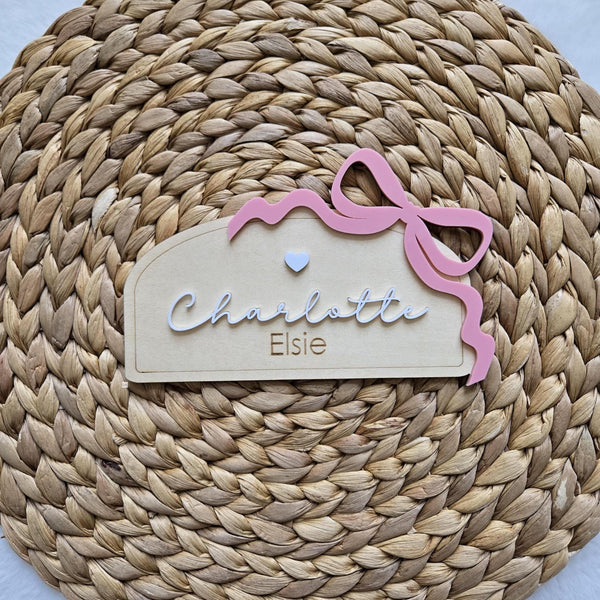Personalized Bow and Heart Baby Name Announcement Sign, Bow Name Plaque, Nursery Decor for Newborn Girl, Custom Baby Gift,Boho Chic Bow Sign